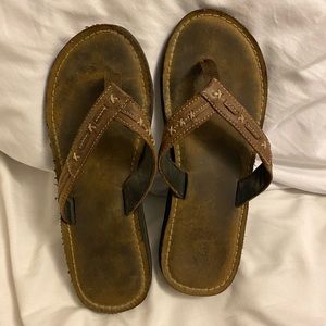 Women’s Clarks Leather Sandals - Size 8.5